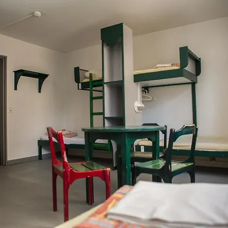 Hi Le D'artagnan Hostel