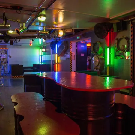 Hi Le D'artagnan Hostel