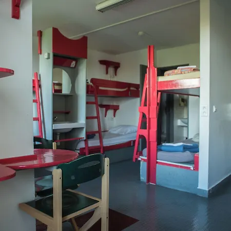 Hi Le D'artagnan Hostel