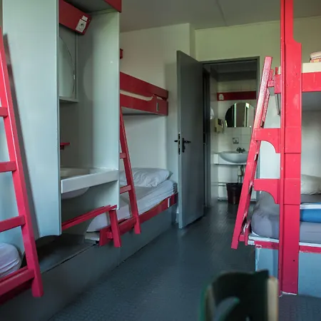 Hi Le D'artagnan Hostel