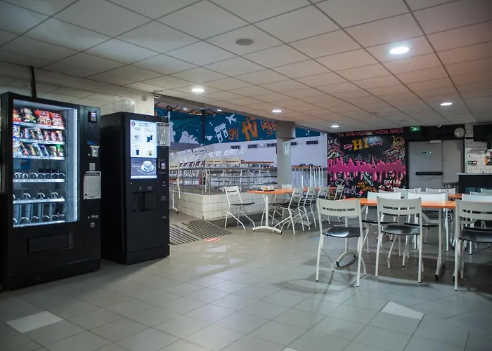 Hostel Hi Le D'artagnan Paris