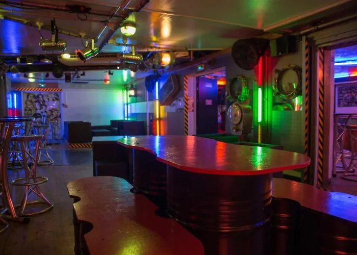 Hi Le D'artagnan Hostel