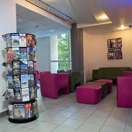 Хостел Hi Le D'artagnan *